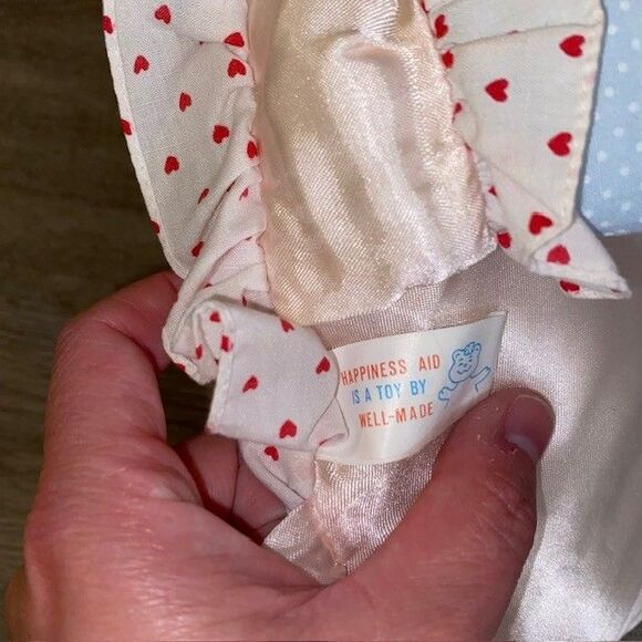 Vintage Well Made Toys Bear Heart Shape Plush Pillow Satin Pink Arms Legs 1989 - Picture 4 of 5